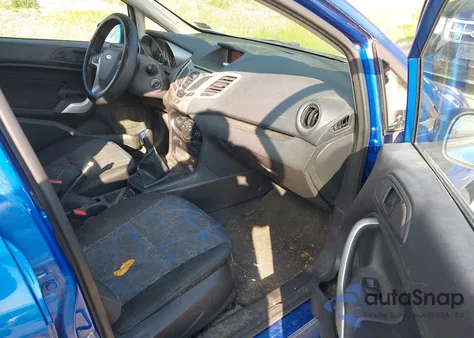 2011 Ford Fiesta Se z USA, uszkodzony, nr VIN 3FADP4EJ6BM141666